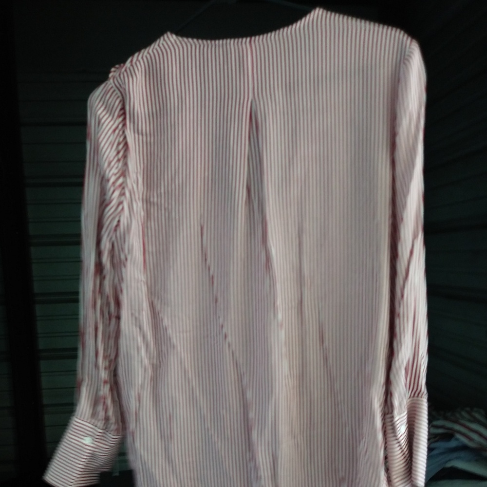 Blouse - Picture 2 of 4